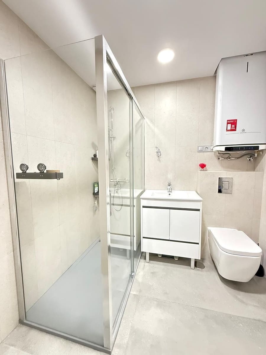 Bungalow de 3 habitaciones en Torrevieja en venta - 205.000 € (Ref: 10005100)