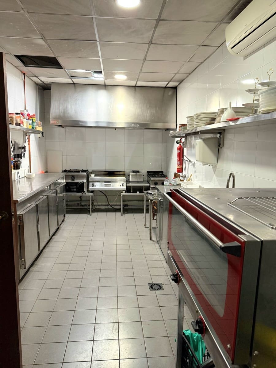 Erhverv til salg i Torrevieja - € 229.500 (Ref: 10005102)