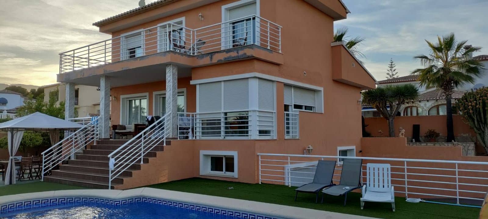 5 sovrum Villa till salu i Calpe / Calp med pool garage - 680 000 € (Ref: 10005103)