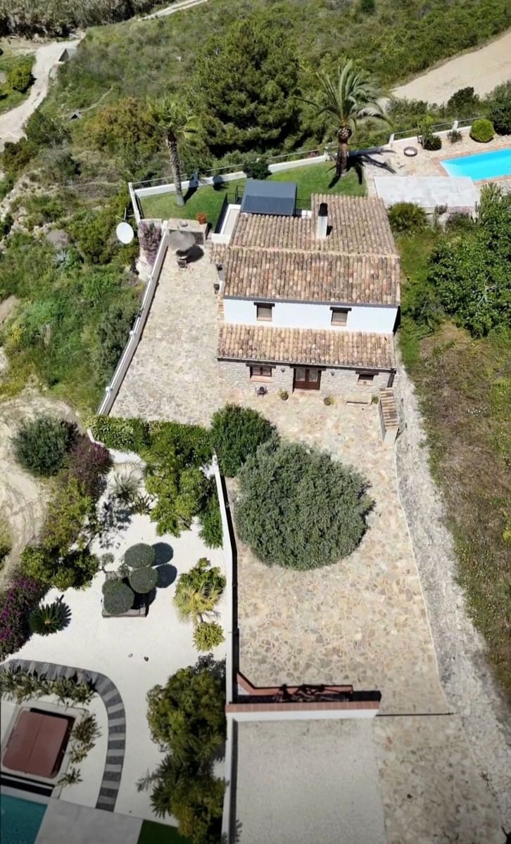2 sypialnia Willa na sprzedaż w Benitachell / Benitatxell z basenem garażem - 1 100 000 € (Ref: 10005105)