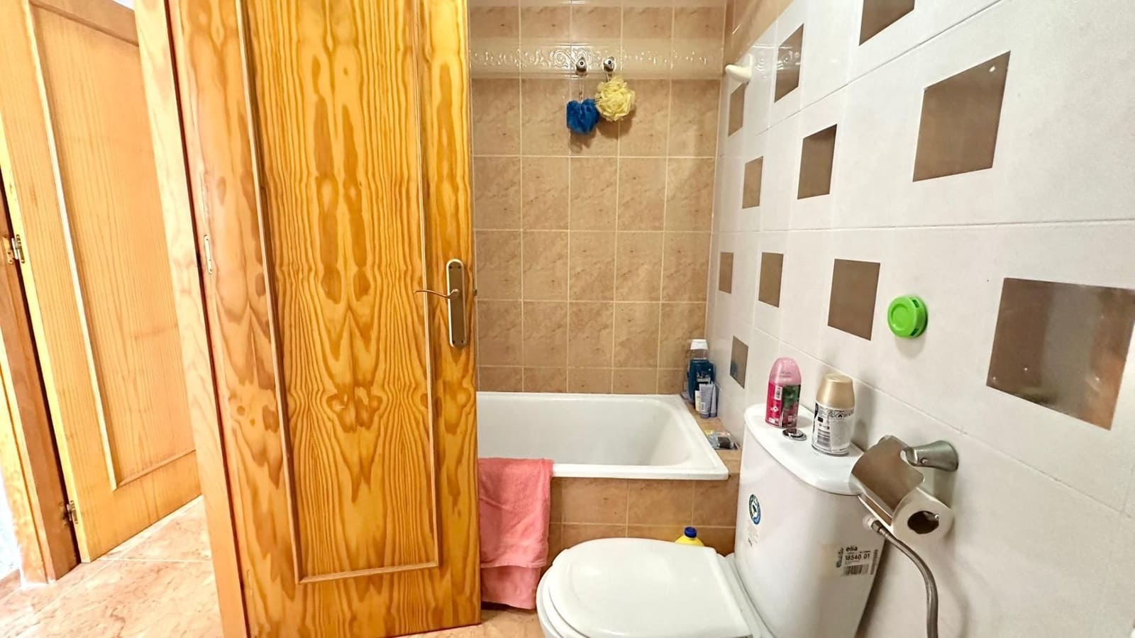 2 Zimmer Bungalow zu verkaufen in Torrevieja mit Pool - 132.900 € (Ref: 10005110)