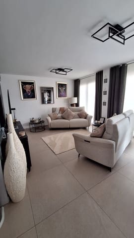 3 soverom Leilighet til salgs i Los Secanos, Guardamar del Segura med svømmebasseng garasje - € 549 950 (Ref: 10005111)