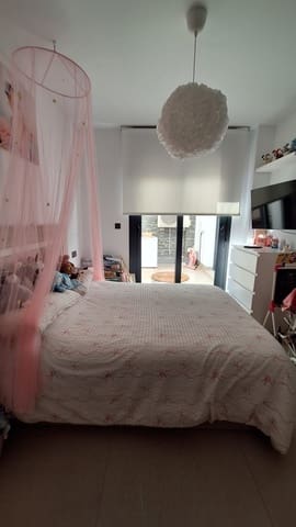 3 soverom Leilighet til salgs i Los Secanos, Guardamar del Segura med svømmebasseng garasje - € 549 950 (Ref: 10005111)