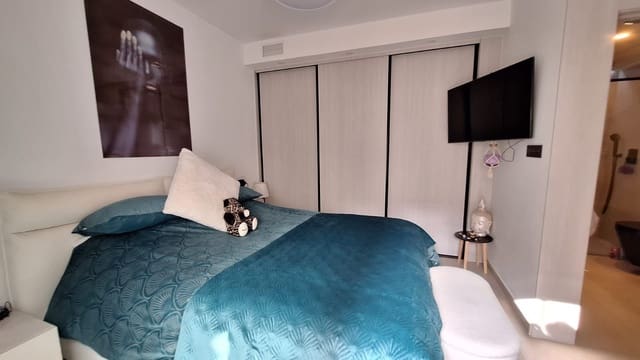 3 soverom Leilighet til salgs i Los Secanos, Guardamar del Segura med svømmebasseng garasje - € 549 950 (Ref: 10005111)