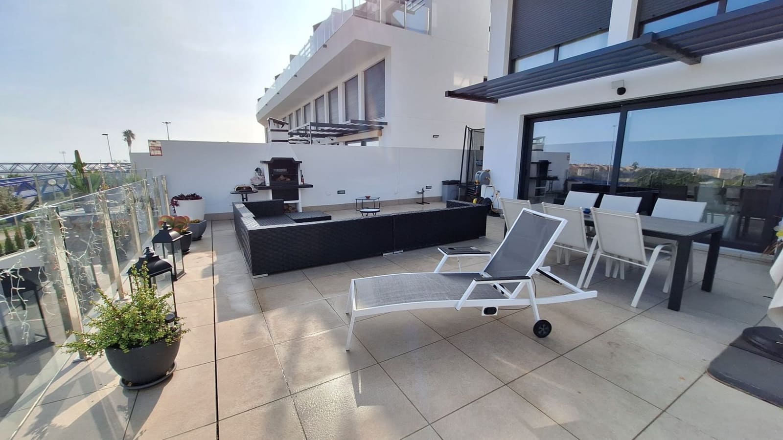 3 soverom Leilighet til salgs i Guardamar del Segura med svømmebasseng garasje - € 549 950 (Ref: 10005111)