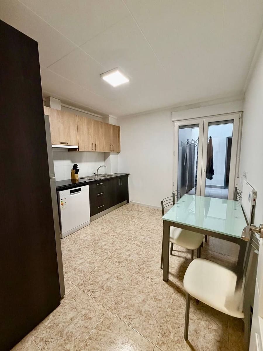 3 soveværelse Lejlighed til salg i Torrevieja - € 230.000 (Ref: 10005112)