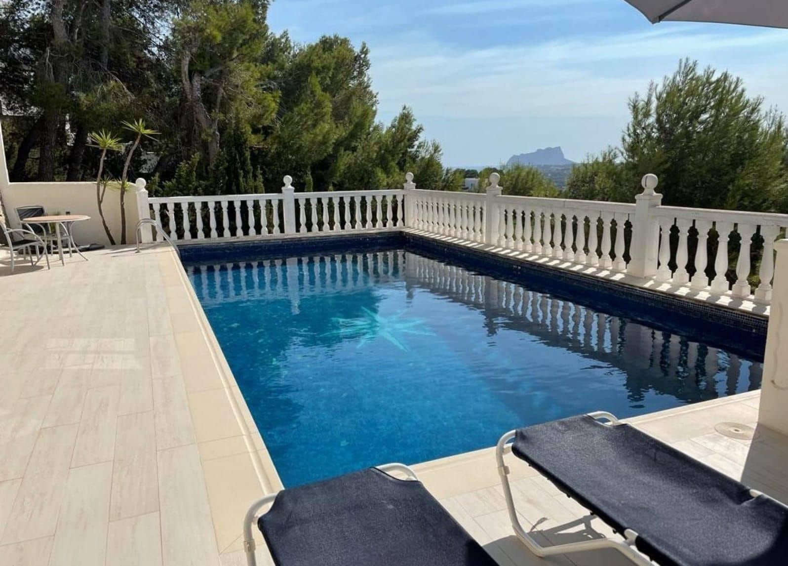5 soverom Villa til salgs i Moraira med svømmebasseng garasje - € 650 000 (Ref: 10005115)
