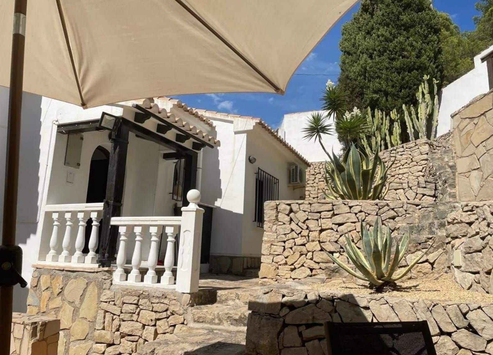 5 soverom Villa til salgs i Moraira med svømmebasseng garasje - € 650 000 (Ref: 10005115)