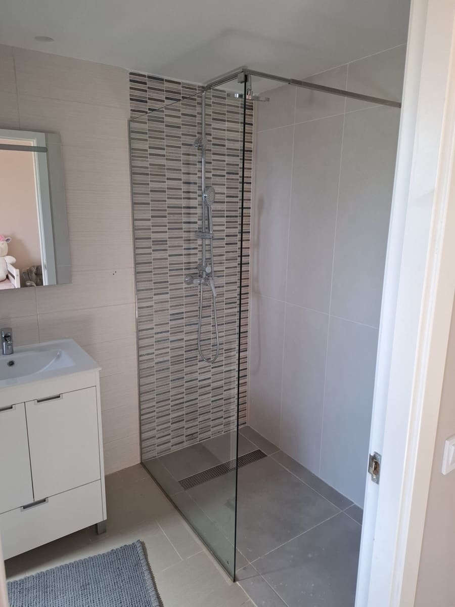 4 quarto Moradia para venda em Finestrat com piscina garagem - 1 050 000 € (Ref: 10005116)