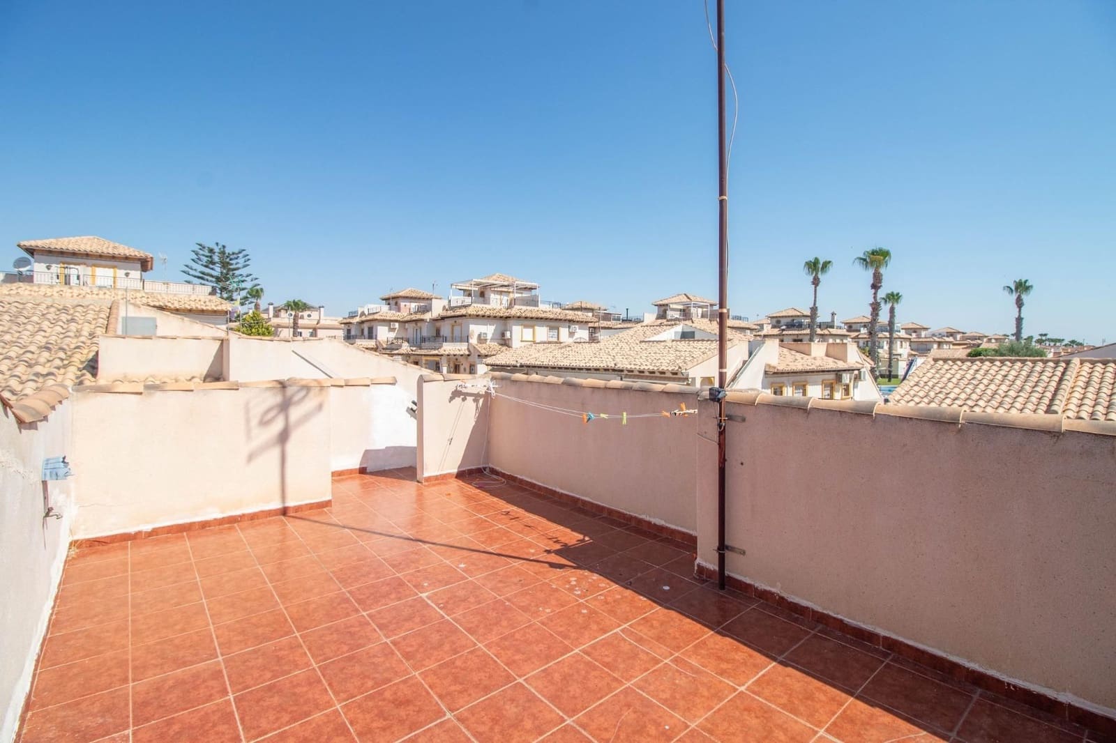 2 sypialnia Dom blizniak na sprzedaż w Orihuela Costa z basenem garażem - 179 900 € (Ref: 10006202)