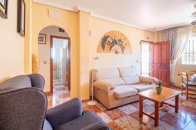 2 sypialnia Dom blizniak na sprzedaż w La Regia, Orihuela z basenem garażem - 179 900 € (Ref: 10006202)