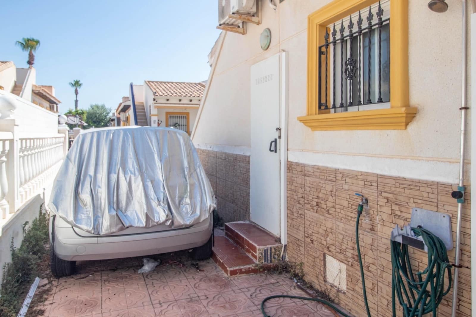 2 soveværelse Semi-Rækkehus til salg i Orihuela Costa med swimmingpool - € 179.900 (Ref: 10006202)