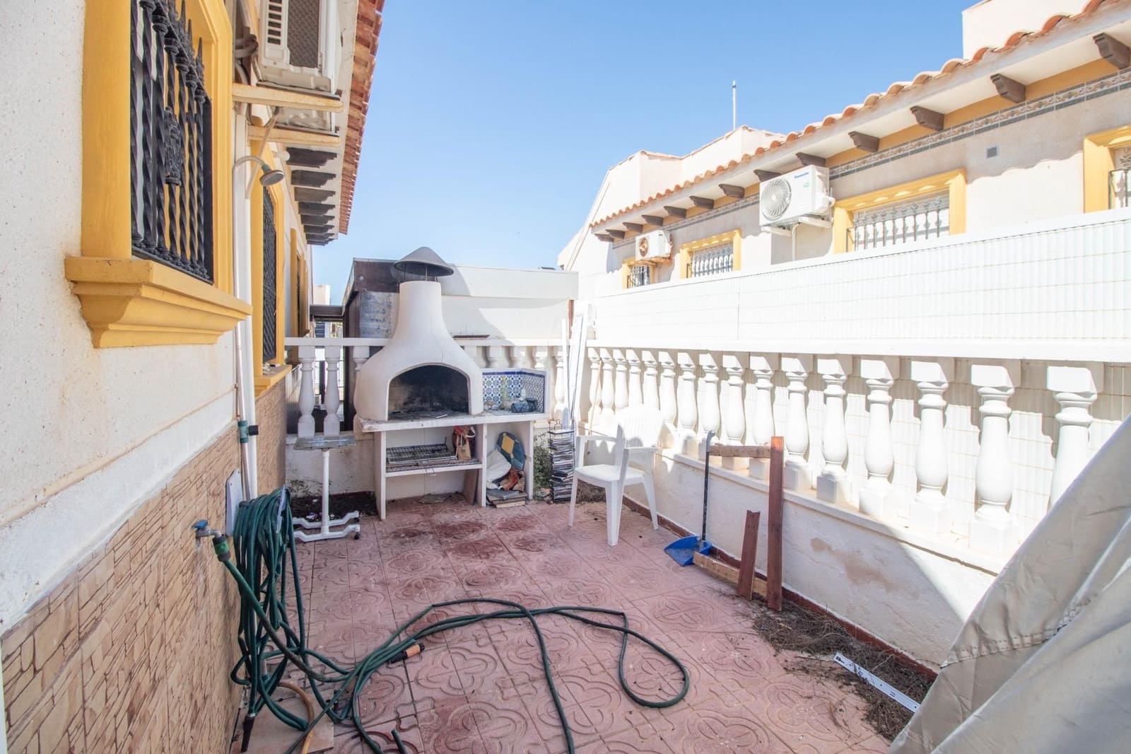 2 soveværelse Semi-Rækkehus til salg i Orihuela Costa med swimmingpool - € 179.900 (Ref: 10006202)