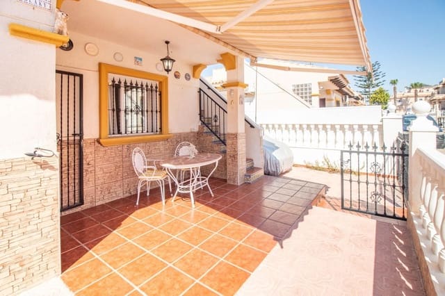 2 soverom Kjedet enebolig til salgs i La Regia, Orihuela med svømmebasseng - € 179 900 (Ref: 10006202)