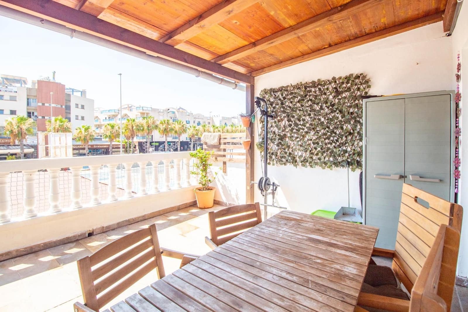2 quarto Bungalow para venda em Orihuela Costa com piscina - 135 000 € (Ref: 10006204)
