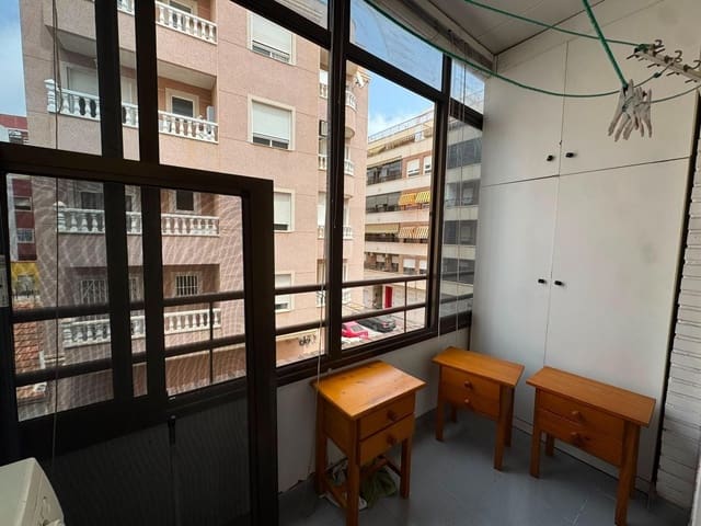 Studio à vendre à Centro - Muelle Pesquero, Torrevieja - 89 900 € (Ref: 10006209)