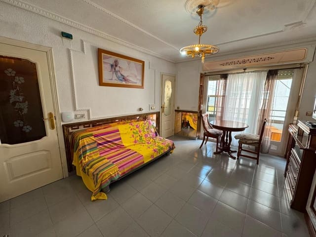 Studio for sale in Centro - Muelle Pesquero, Torrevieja - € 89,900 (Ref: 10006209)