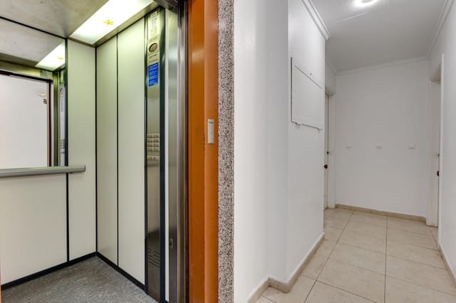 Apartamento de 2 habitaciones en Nueva Torrevieja, Torrevieja en venta - 164.969 € (Ref: 10006210)