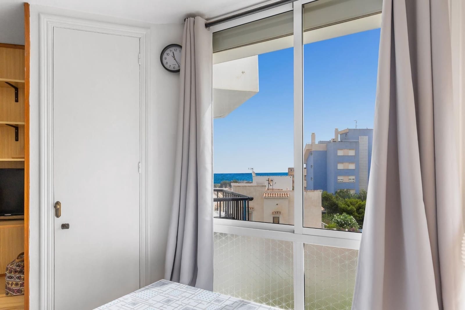 Studio à vendre à Torrevieja avec piscine garage - 79 900 € (Ref: 10006211)