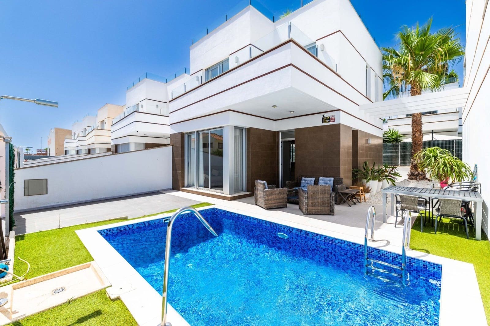3 camera da letto Villa in vendita in Ciudad Quesada con piscina garage - 399.000 € (Rif: 10006213)