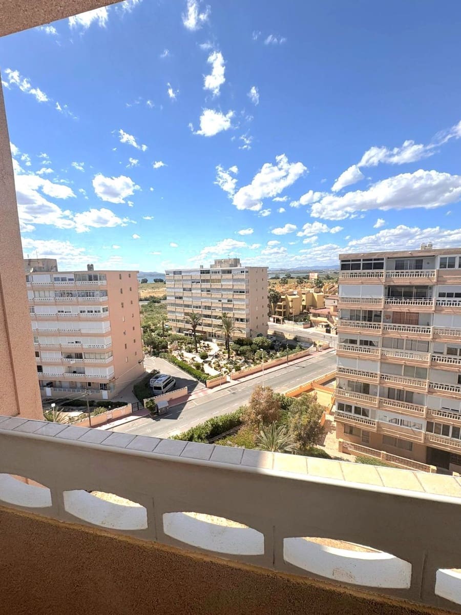 1 soverom Penthouse til salgs i Torrevieja - € 139 000 (Ref: 10006214)