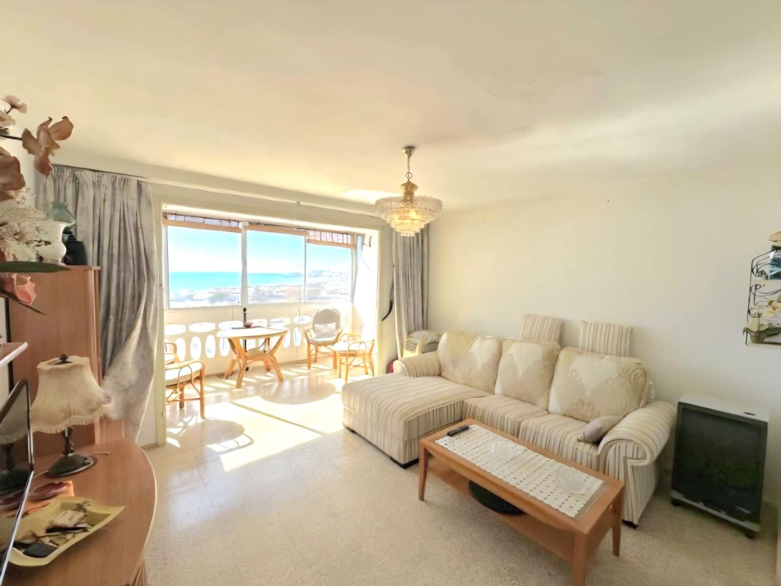1 soverom Penthouse til salgs i Torrevieja - € 139 000 (Ref: 10006214)