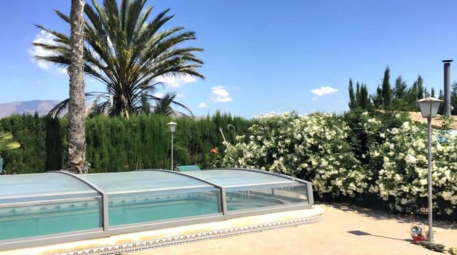 Finca/Casa Rural de 4 habitaciones en Crevillente / Crevillent en venta con piscina garaje - 380.000 € (Ref: 10010343)
