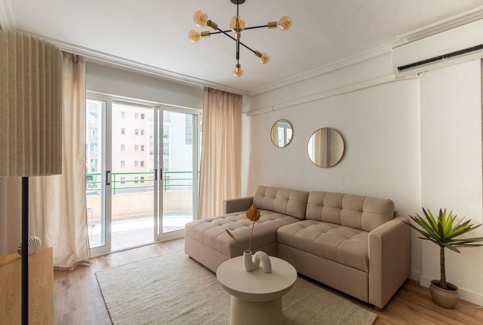 2 sypialnia Apartament na sprzedaż w Torrevieja - 169 900 € (Ref: 10017064)