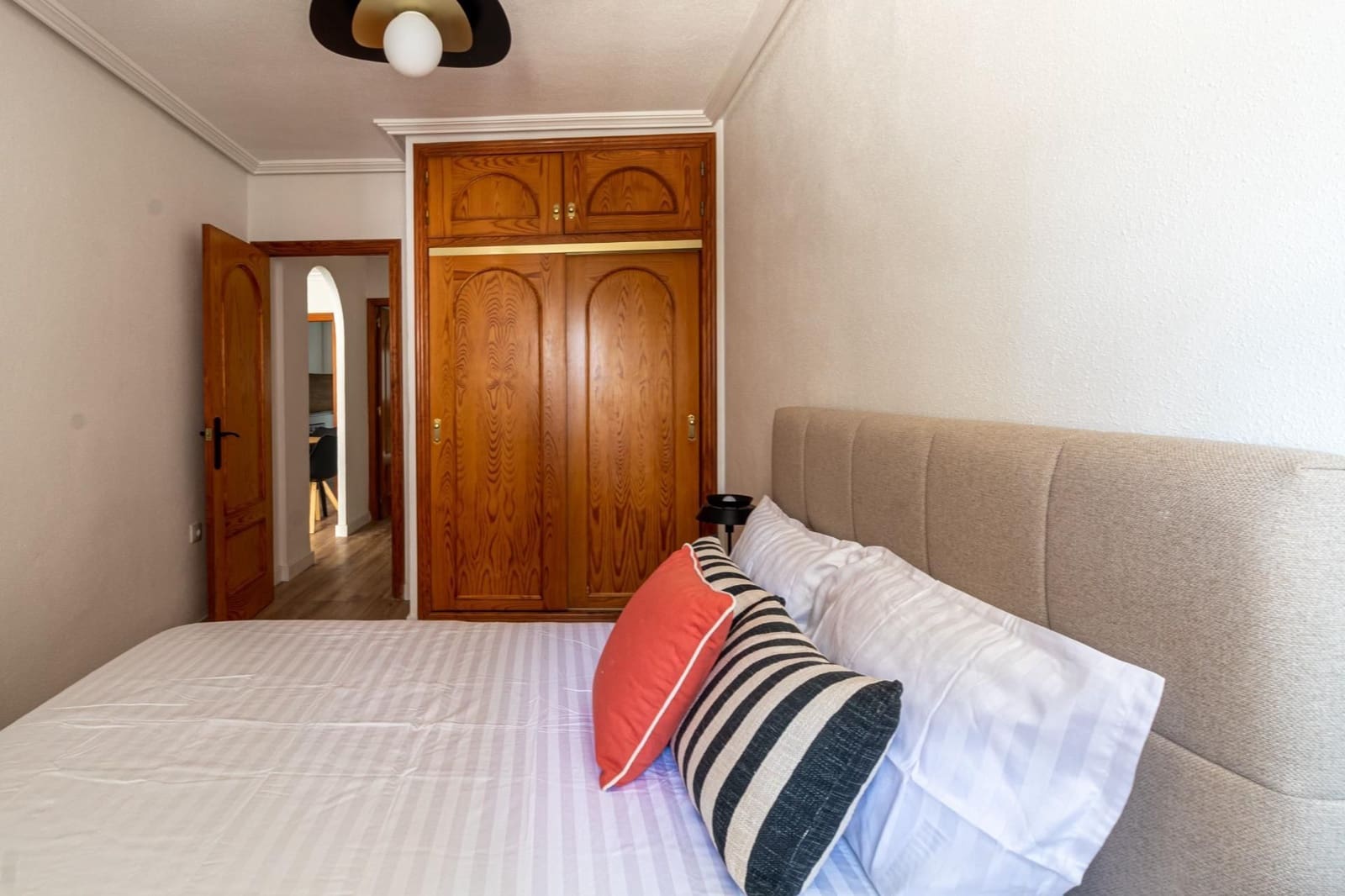 2 soverom Leilighet til salgs i Torrevieja - € 169 900 (Ref: 10017064)