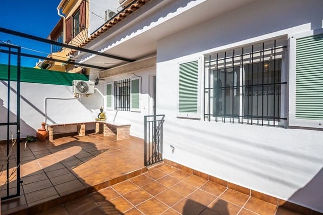 3 Zimmer Villa zu verkaufen in San Miguel de Salinas - 149.950 € (Ref: 10020139)