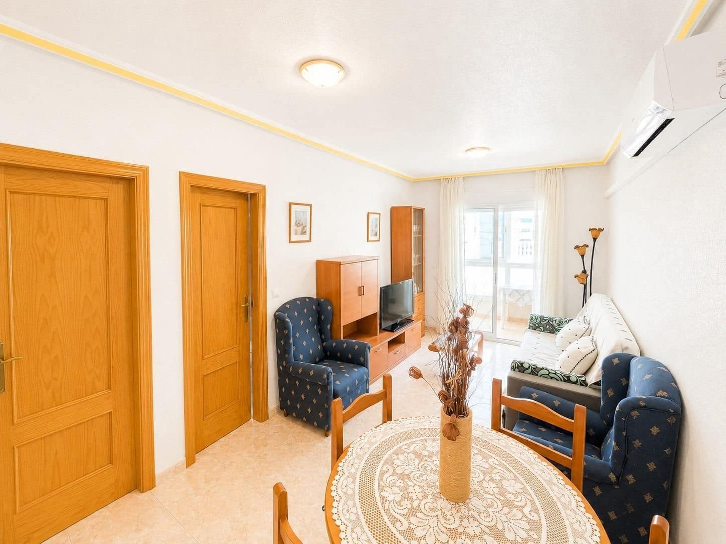 1 chambre Appartement à vendre à Torrevieja avec piscine - 107 260 € (Ref: 10020141)