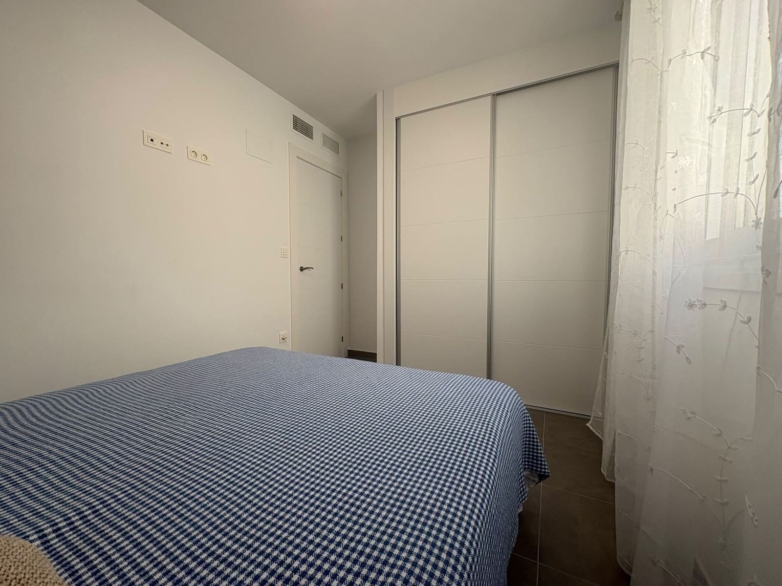 Pareado de 2 habitaciones en Gran Alacant en venta con piscina garaje - 298.800 € (Ref: 10020143)