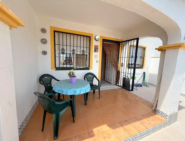 3 slaapkamer Bungalow te koop in El Chaparral - La Siesta - La Torreta, Torrevieja met zwembad garage - € 154.900 (Ref: 10022001)