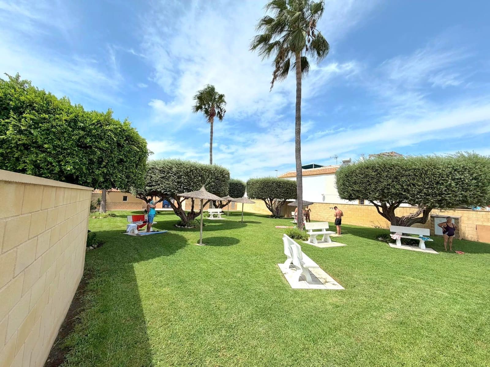 3 slaapkamer Bungalow te koop in Torrevieja met zwembad garage - € 154.900 (Ref: 10022001)