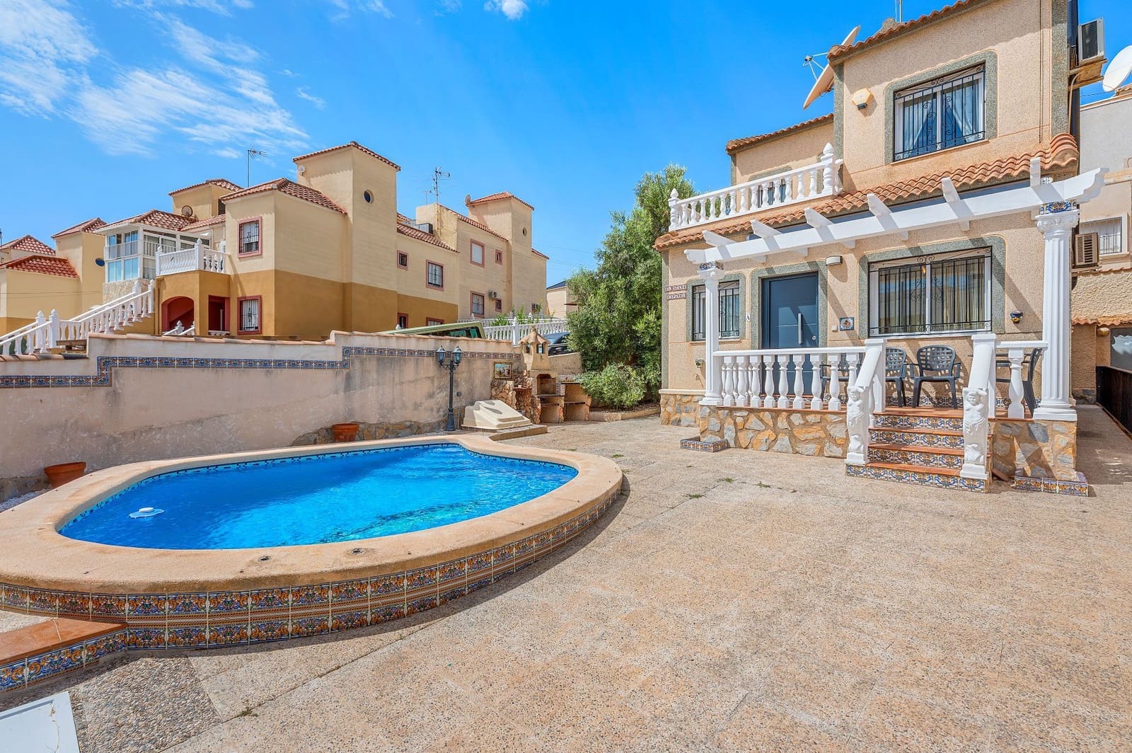 3 bedroom Semi-detached Villa for sale in San Miguel de Salinas with pool garage - € 229,000 (Ref: 10023564)