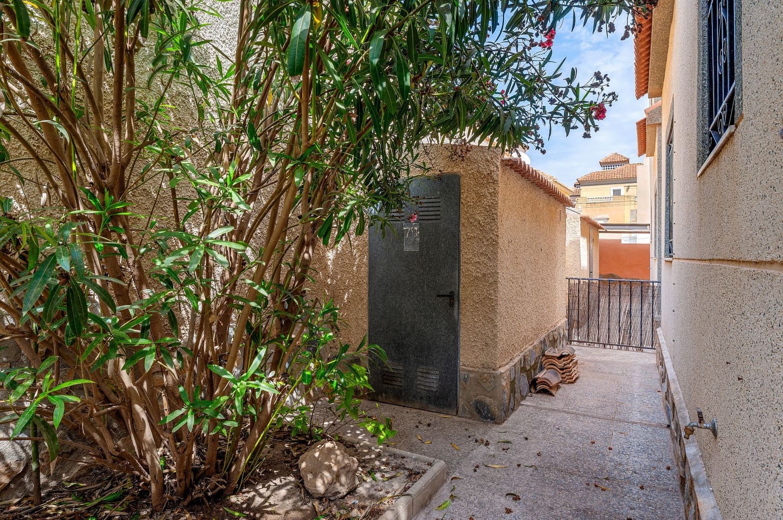 3 bedroom Semi-detached Villa for sale in San Miguel de Salinas with pool garage - € 229,000 (Ref: 10023564)