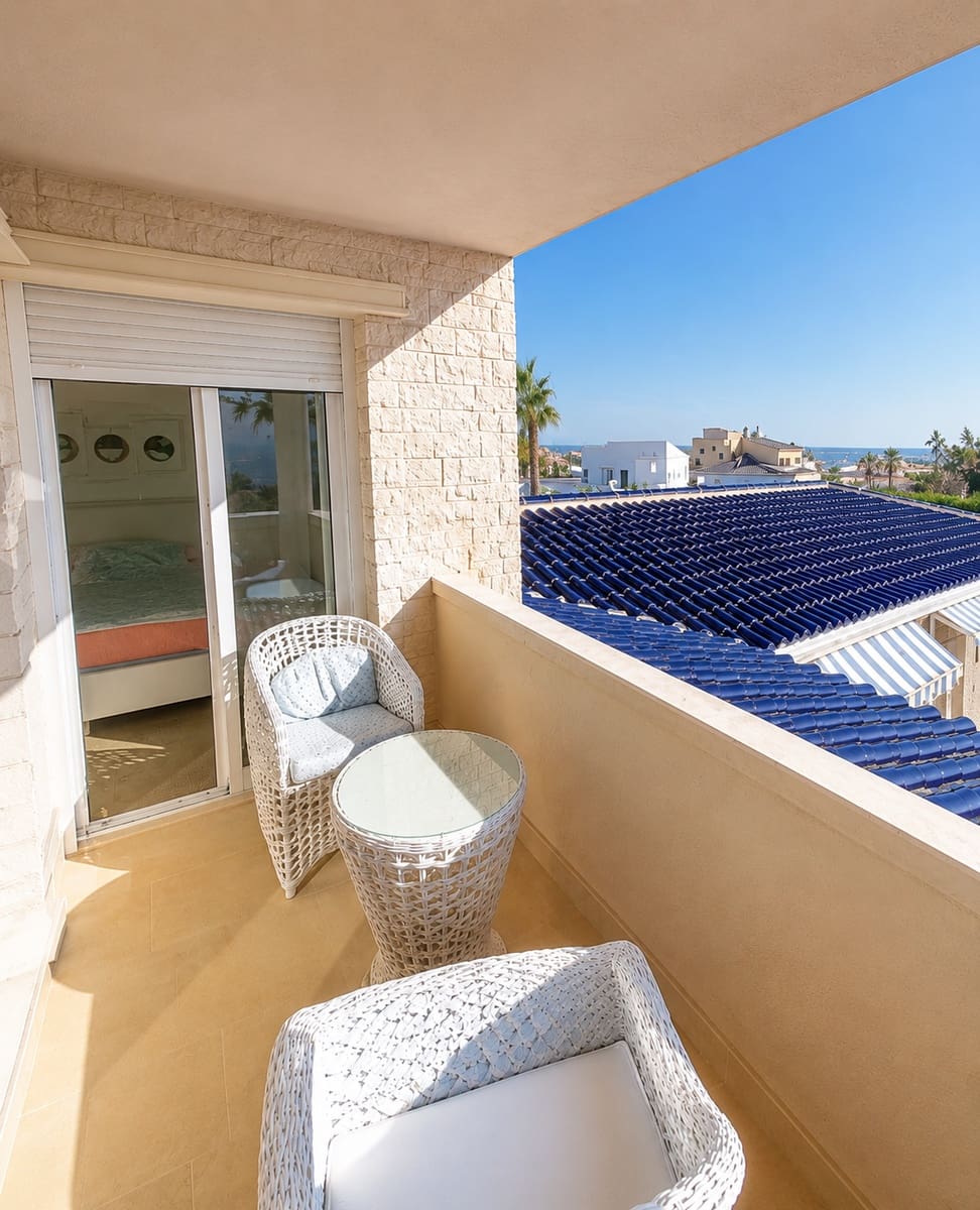 5 slaapkamer Villa te koop in Torrevieja met zwembad garage - € 1.170.000 (Ref: 10023565)