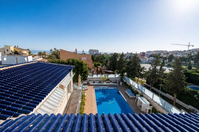 5 slaapkamer Villa te koop in Cañada del Molino, Torrevieja met zwembad garage - € 1.170.000 (Ref: 10023565)