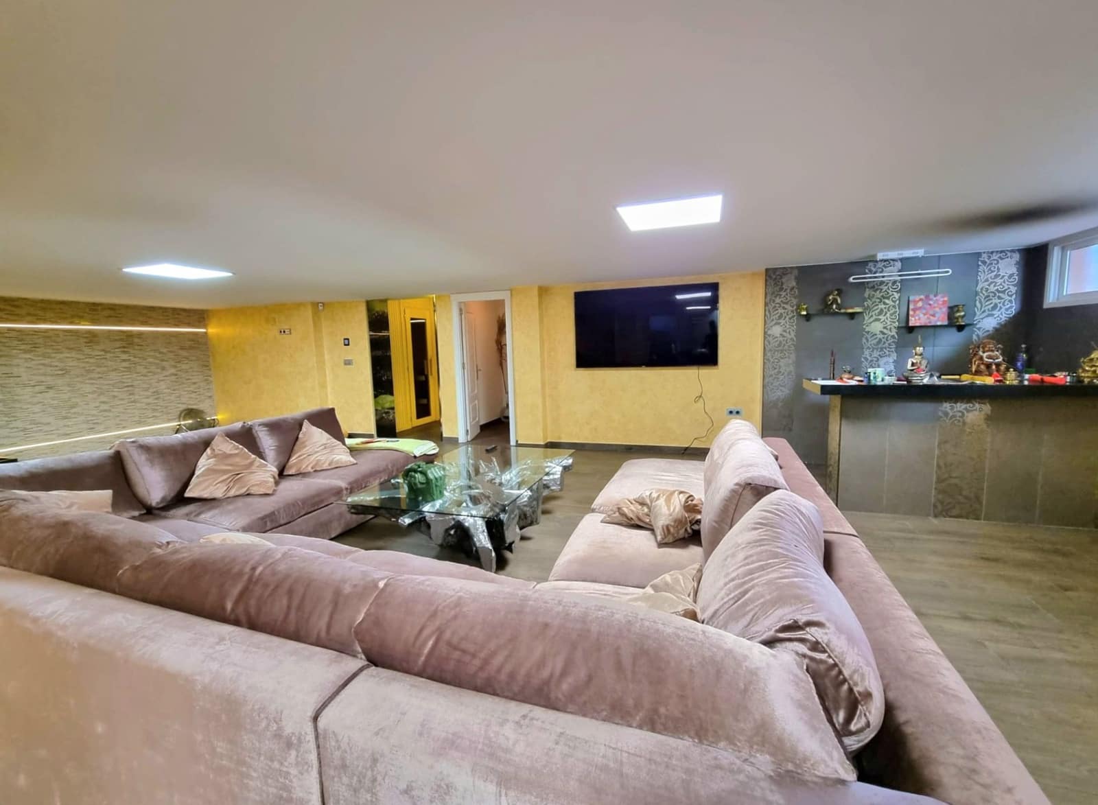 5 slaapkamer Villa te koop in Torrevieja met zwembad garage - € 1.170.000 (Ref: 10023565)