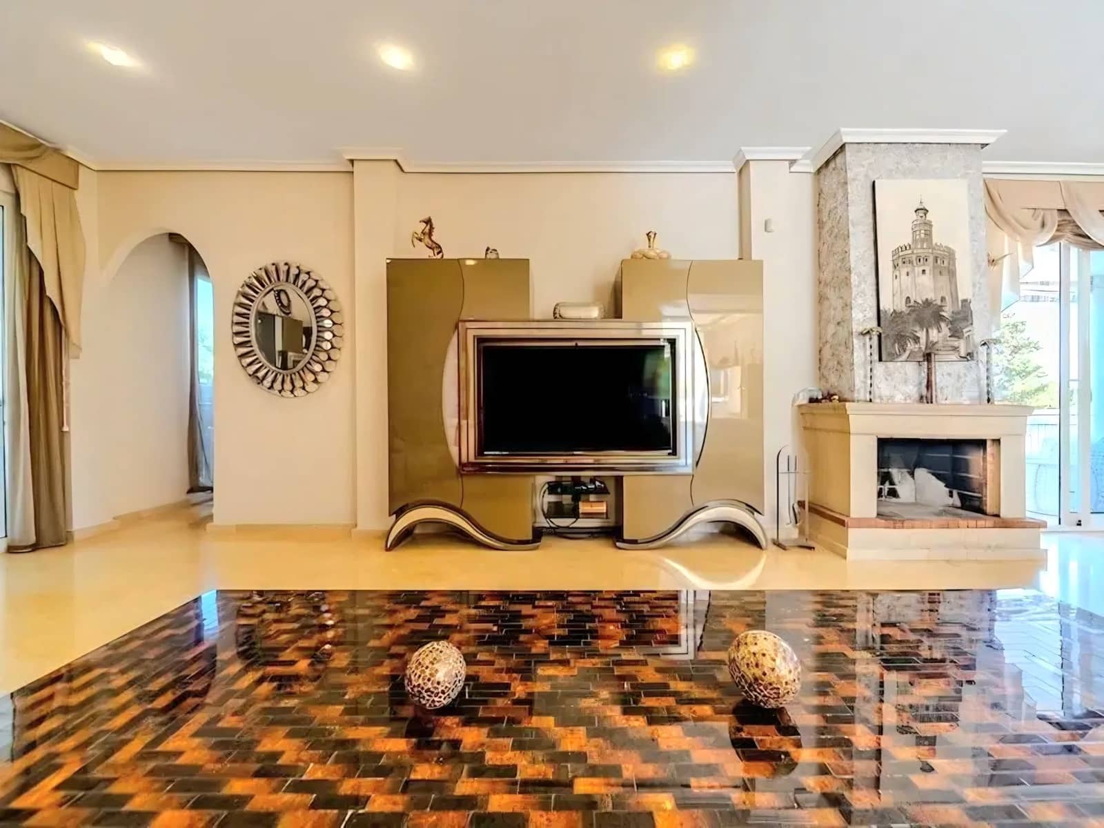 5 slaapkamer Villa te koop in Torrevieja met zwembad garage - € 1.170.000 (Ref: 10023565)
