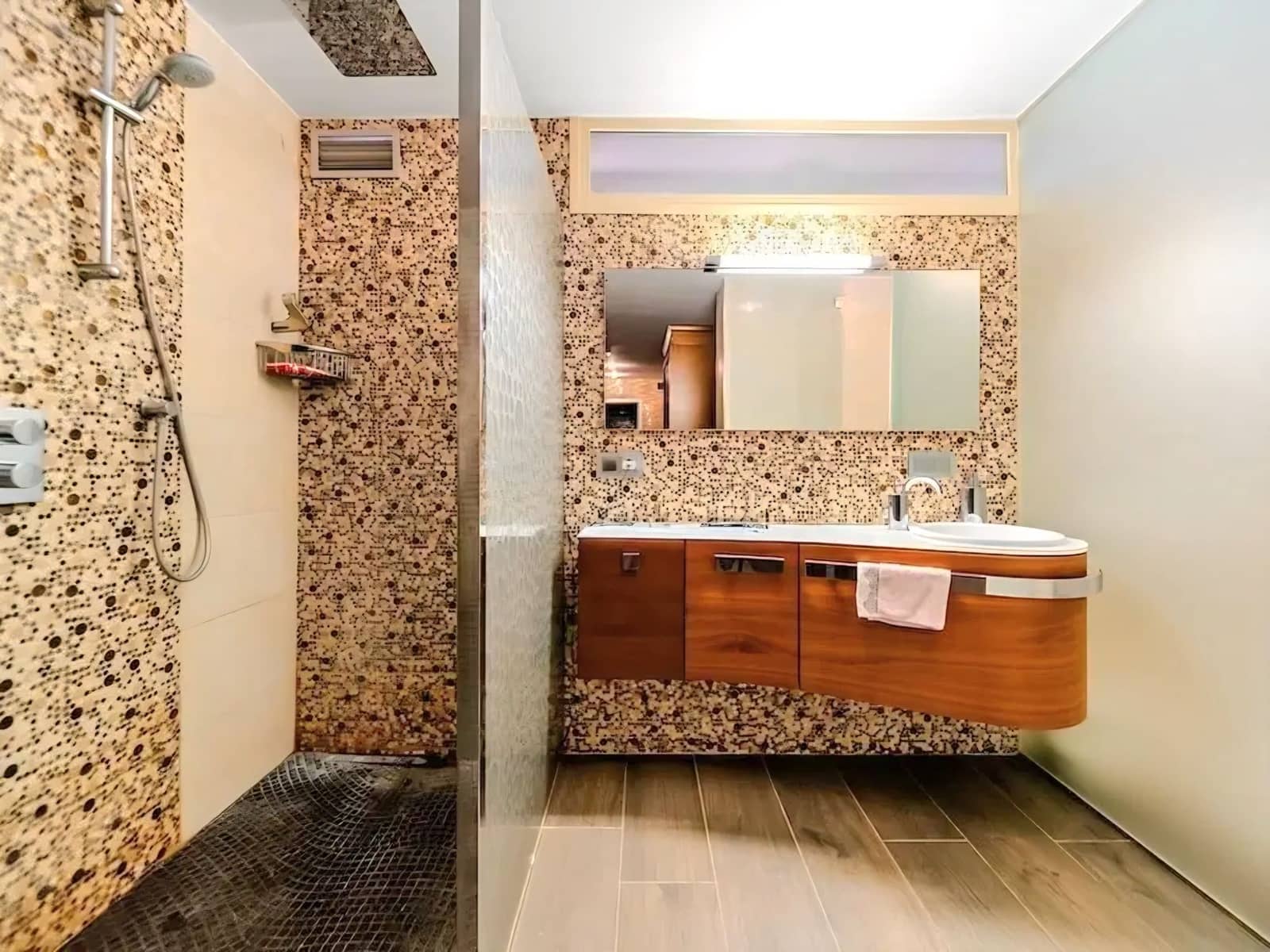 5 slaapkamer Villa te koop in Torrevieja met zwembad garage - € 1.170.000 (Ref: 10023565)