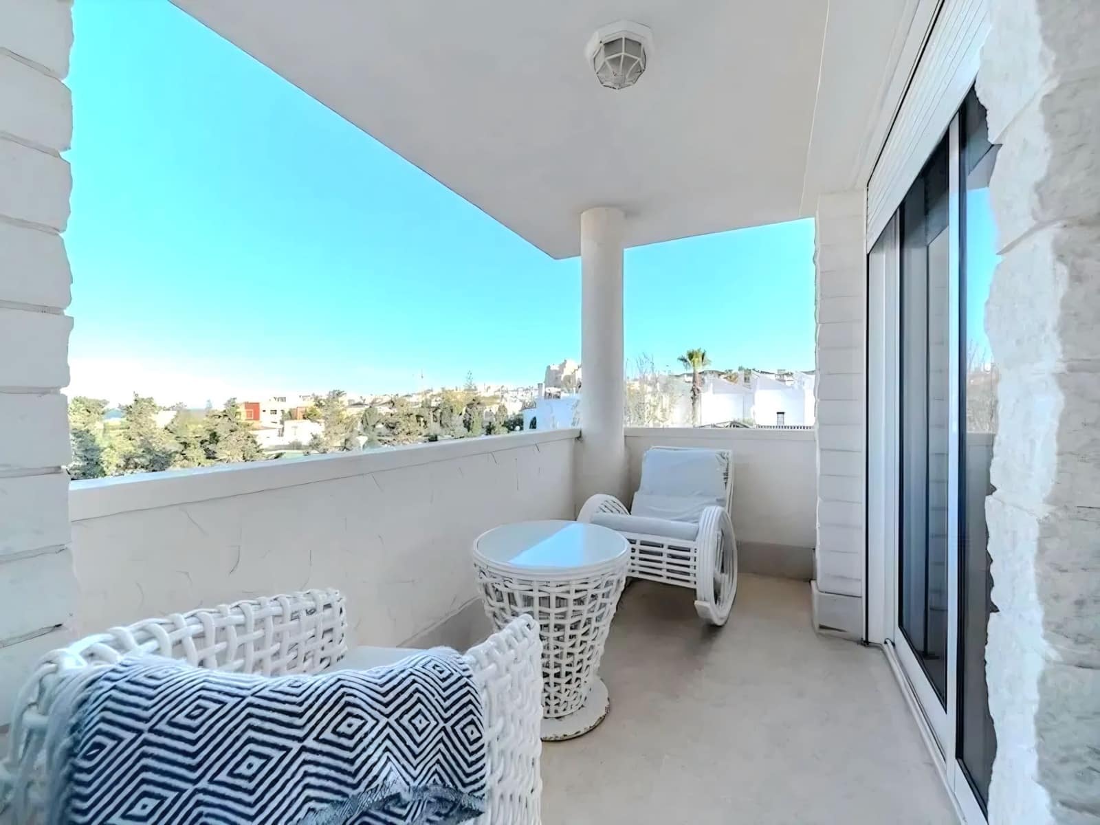 5 slaapkamer Villa te koop in Torrevieja met zwembad garage - € 1.170.000 (Ref: 10023565)