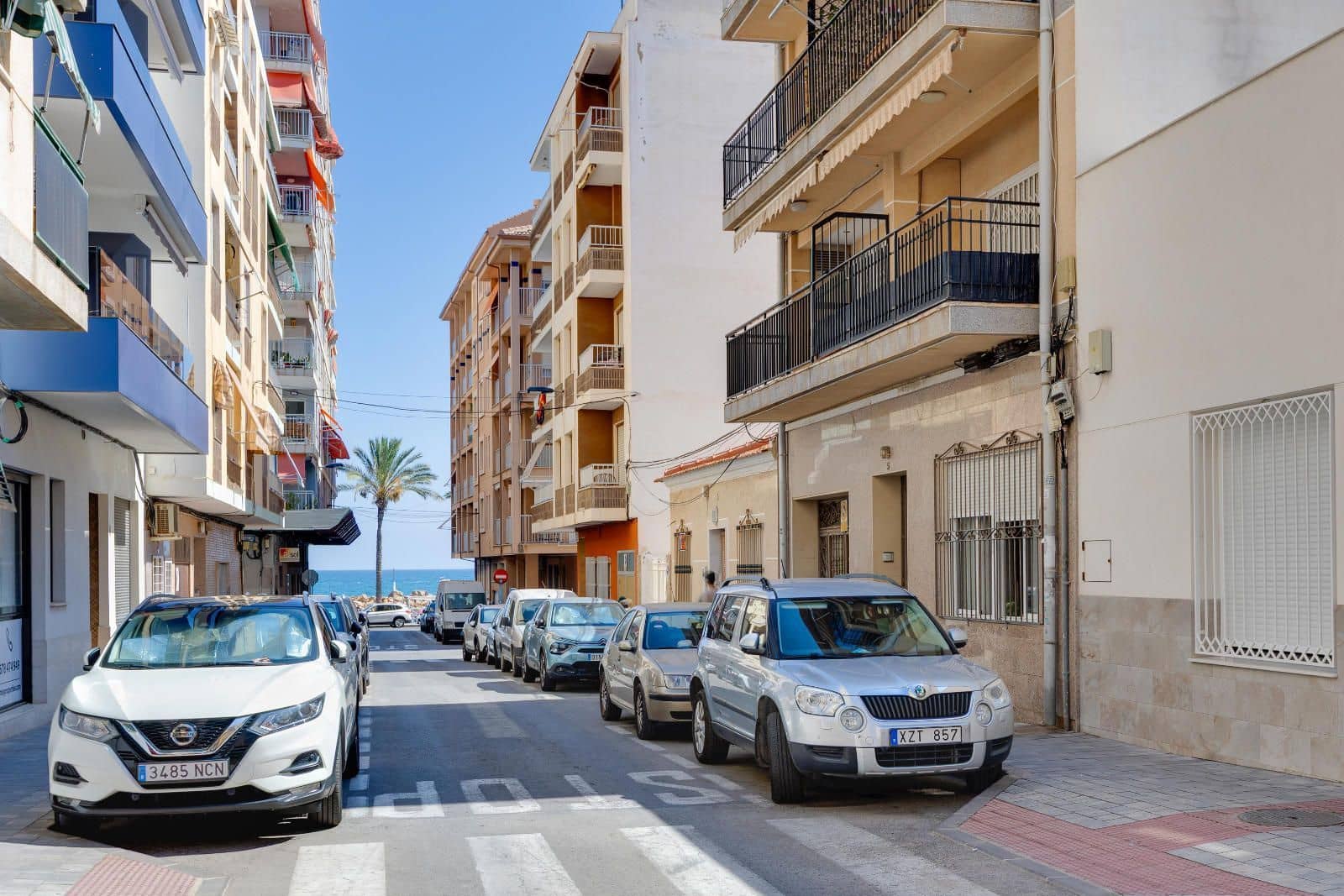 3 soveværelse Lejlighed til salg i Torrevieja - € 154.969 (Ref: 10026765)