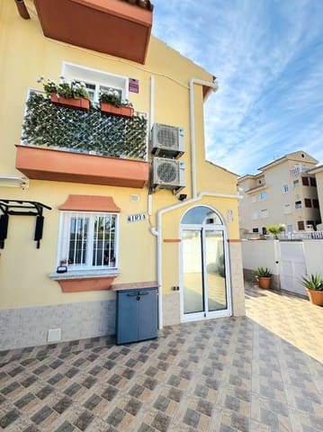 4 soveværelse Semi-Rækkehus til salg i La Florida, Orihuela med swimmingpool garage - € 219.000 (Ref: 10026766)
