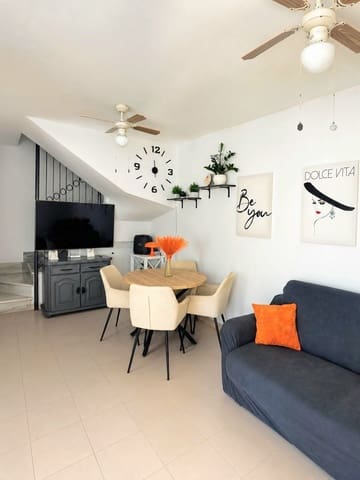 4 soveværelse Semi-Rækkehus til salg i La Florida, Orihuela med swimmingpool garage - € 219.000 (Ref: 10026766)