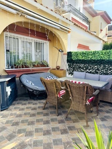 4 soveværelse Semi-Rækkehus til salg i La Florida, Orihuela med swimmingpool garage - € 219.000 (Ref: 10026766)