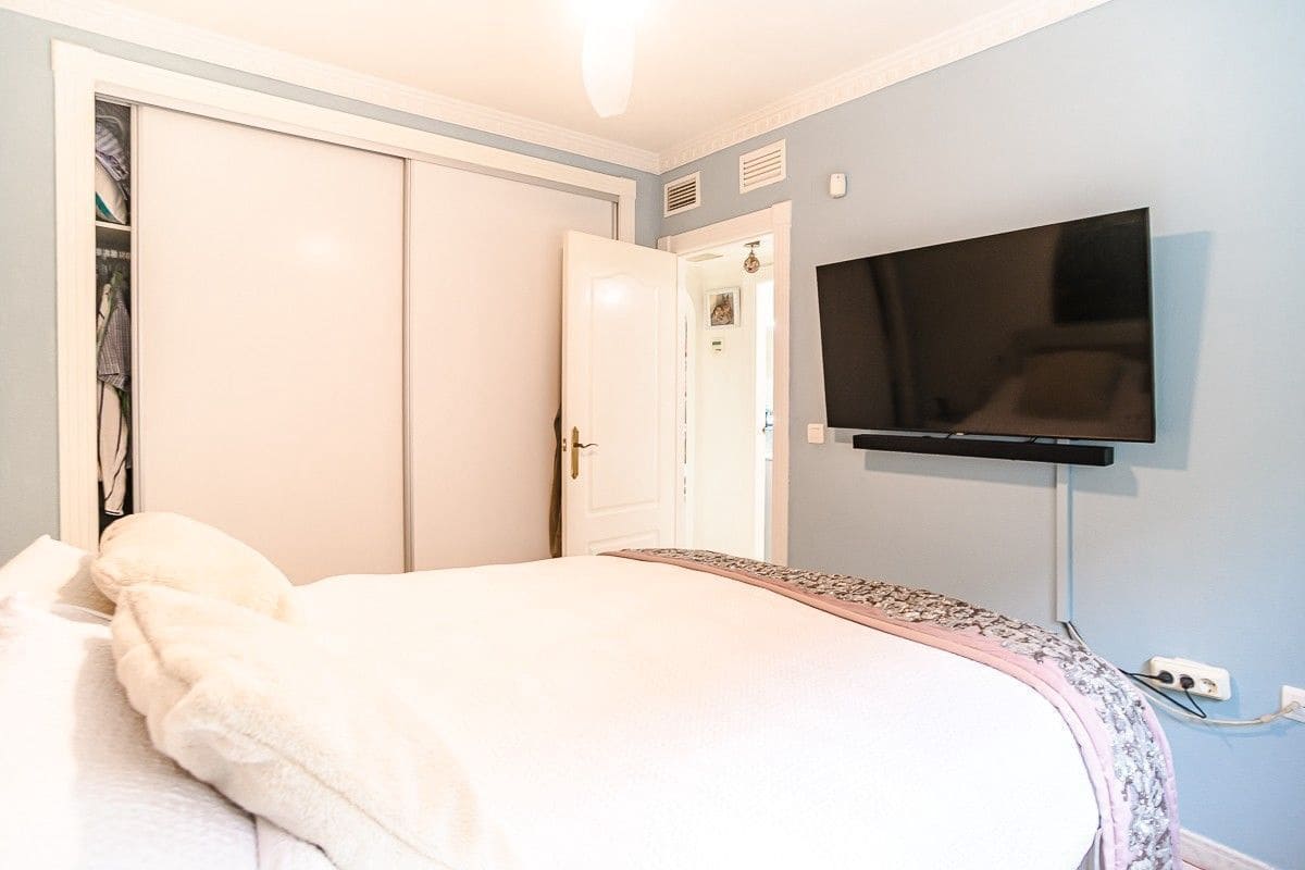 2 Zimmer Villa zu verkaufen in San Fulgencio mit Pool Garage - 288.000 € (Ref: 10027713)