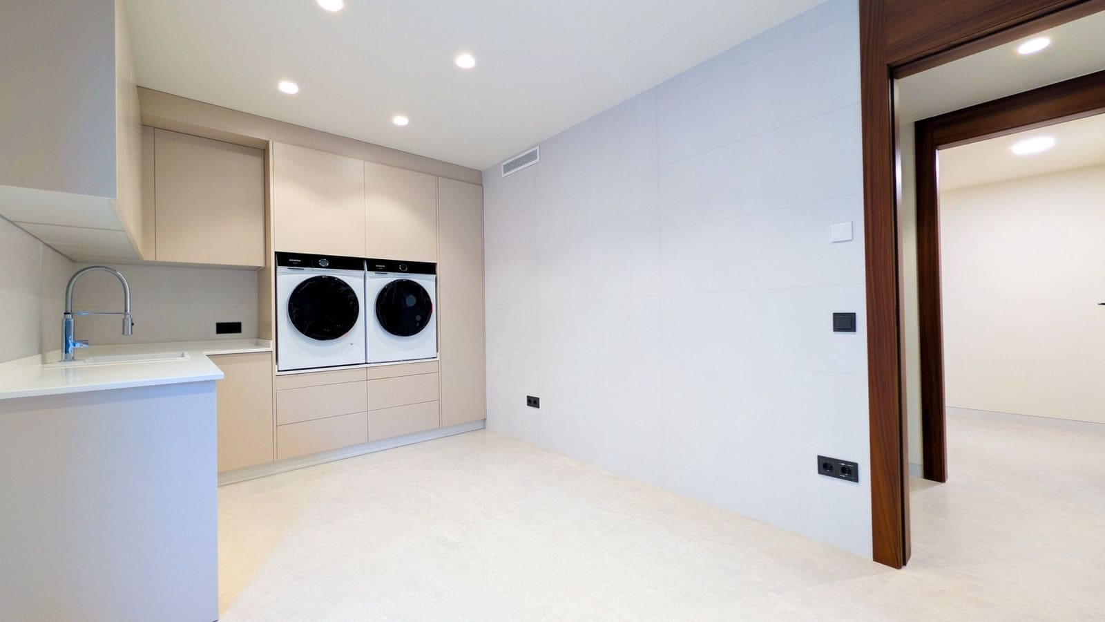 4 sovrum Villa till salu i Ciudad Quesada - 2 650 000 € (Ref: 10029088)