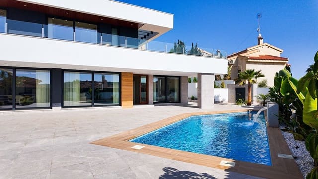 4 camera da letto Villa in vendita in Ciudad Quesada, Rojales - 1.150.000 € (Rif: 10029089)