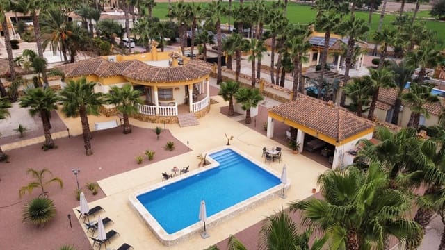 3 soveværelse Villa til salg i Catral - € 430.000 (Ref: 10029093)